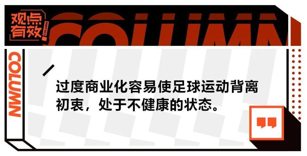 一帮匪贼带着劫来的保险箱到某小镇，迫铁匠韦明辉开箱，韦明辉却逃脱报官。匪帮滥杀村平易近，毒打卖艺汉姚广，三名烈士──陈登，方一飞和马刀闻讯，联手匹敌众匪；饭馆老板娘三娘子风流美艳，色诱匪帮头子，打算来个里应外合。岂料，韦明辉竟误将路上碰到的匪贼带回小镇，令歼敌打算横生枝节。